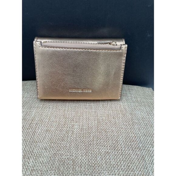 New Michael Kors Cece Small Pale Gold Leather Wallet Card Case - Picture 2 of 13